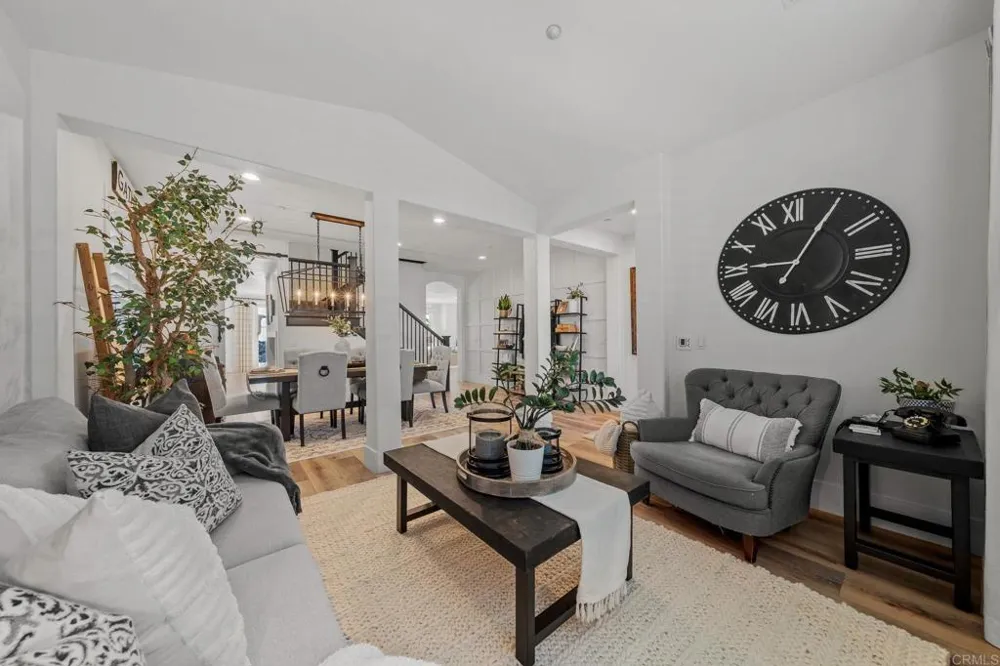 2044 Costero Hermoso San Clemente, CA 92673