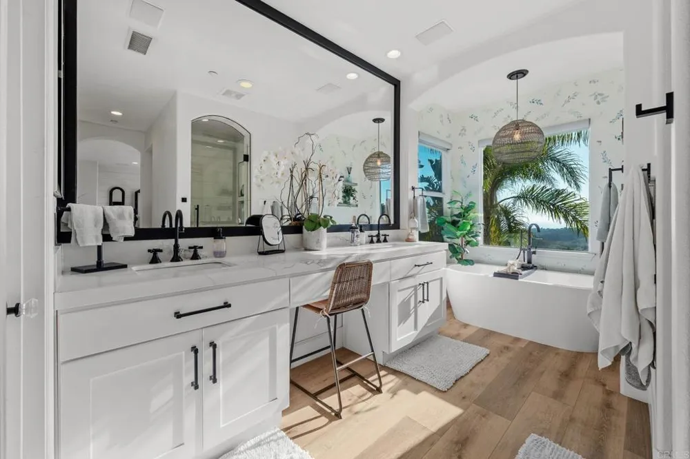2044 Costero Hermoso San Clemente, CA 92673