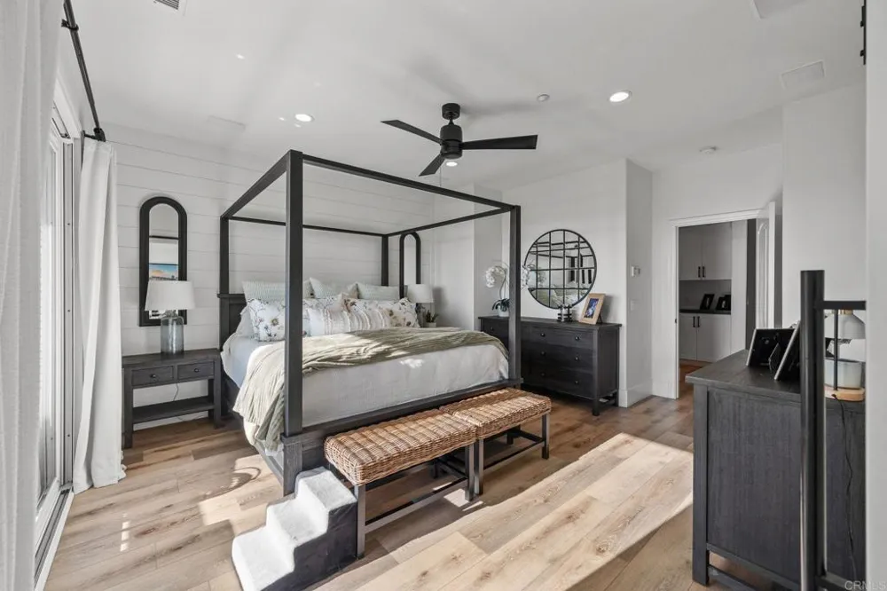 2044 Costero Hermoso San Clemente, CA 92673
