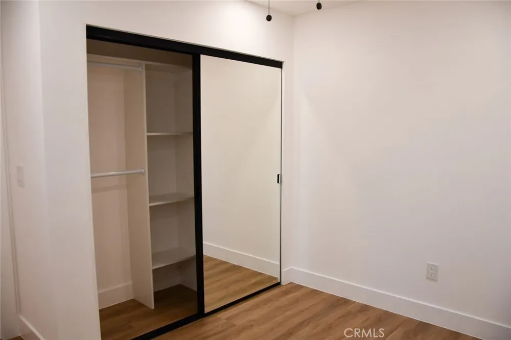 164 S Citrus Orange, CA 92868
