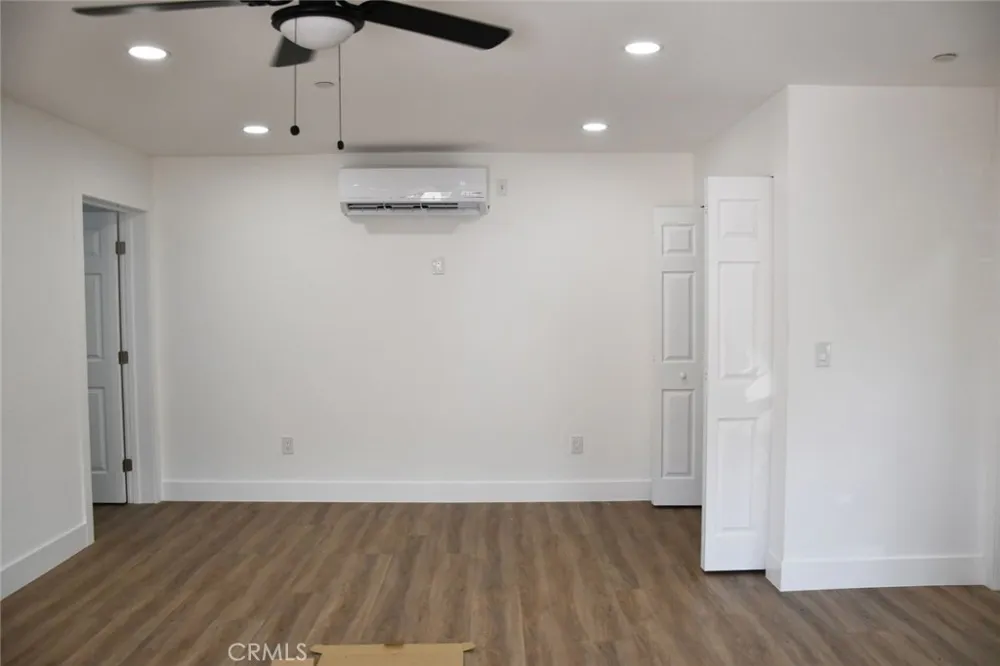164 S Citrus Orange, CA 92868