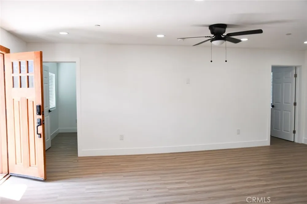 164 S Citrus Orange, CA 92868