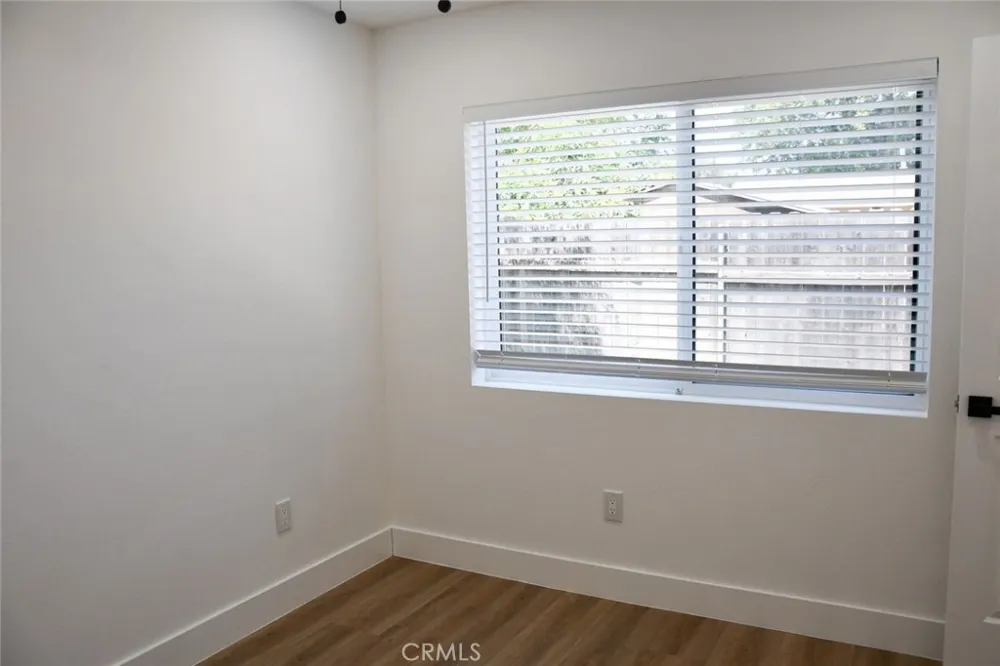 164 S Citrus Orange, CA 92868