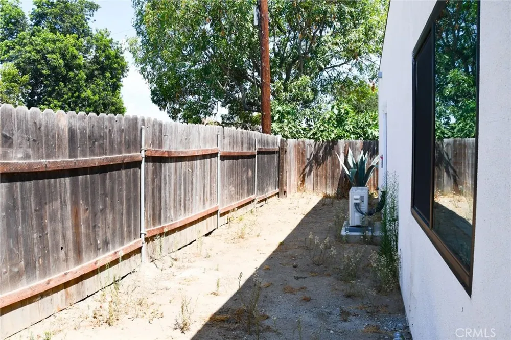 164 S Citrus Orange, CA 92868