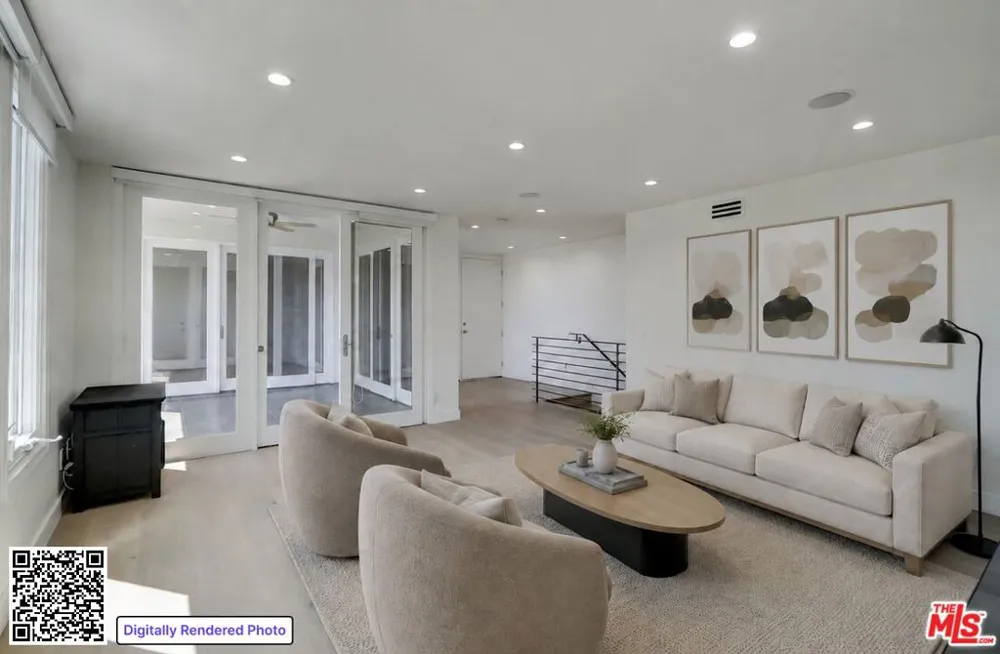 8528 Hillside Avenue Los Angeles, CA 90069