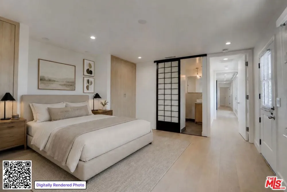 8528 Hillside Avenue Los Angeles, CA 90069