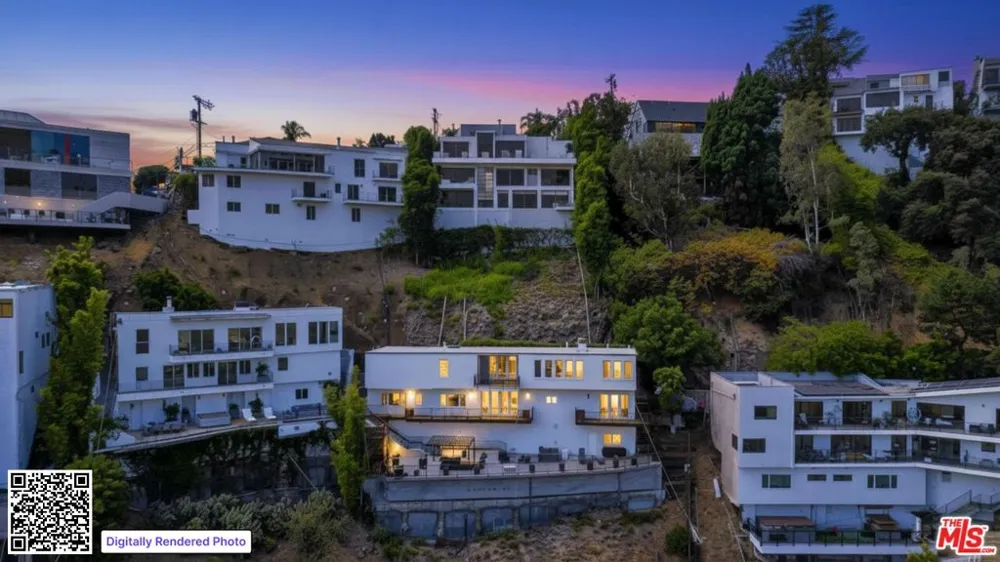 8528 Hillside Avenue Los Angeles, CA 90069
