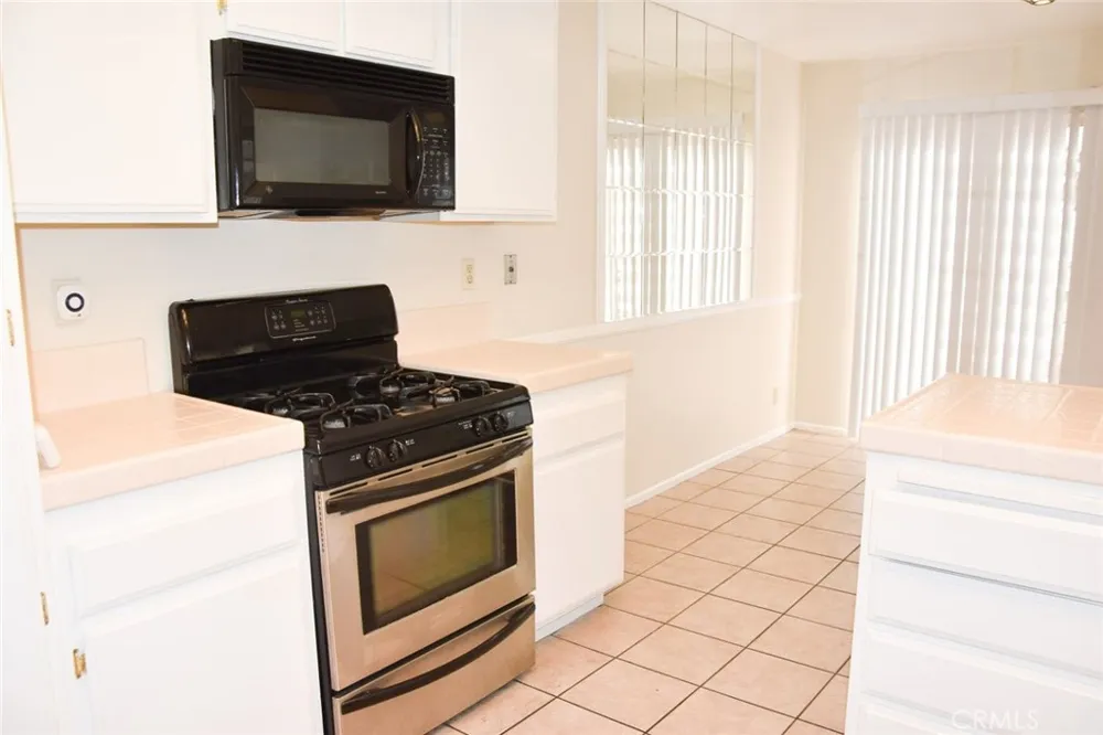 630 W Palm #41 Orange, CA 92868