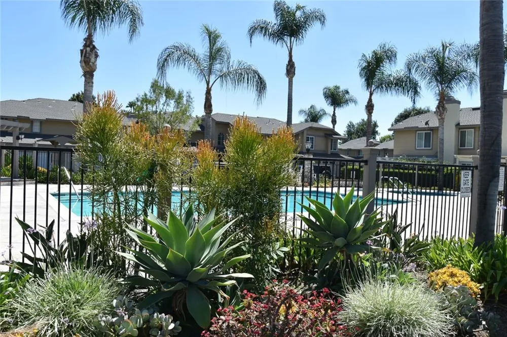 630 W Palm #41 Orange, CA 92868