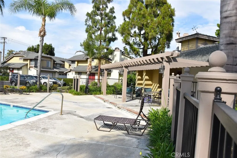630 W Palm #41 Orange, CA 92868