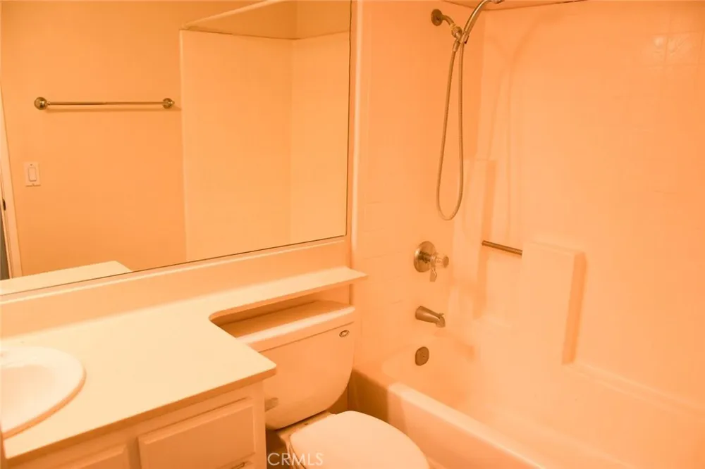 630 W Palm #41 Orange, CA 92868