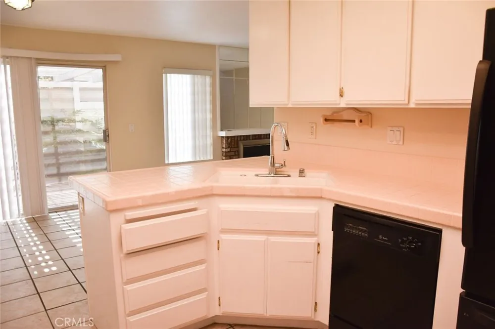 630 W Palm #41 Orange, CA 92868
