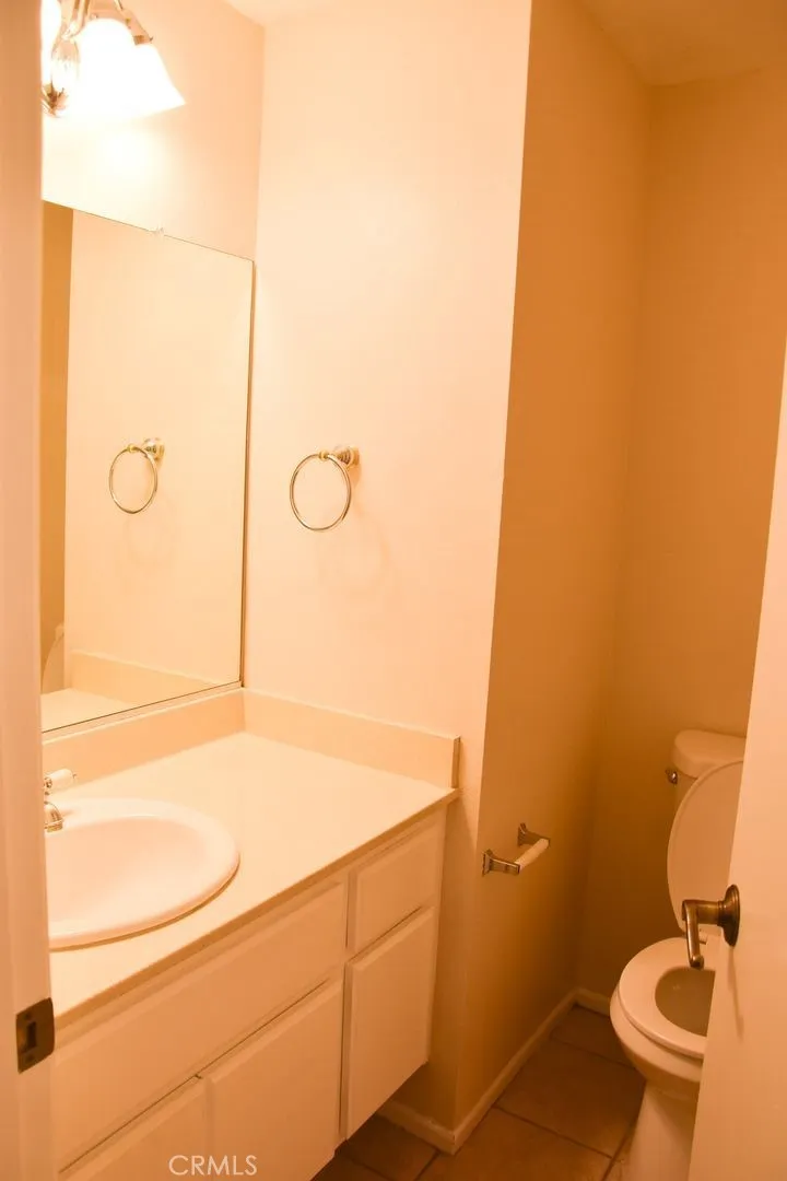 630 W Palm #41 Orange, CA 92868