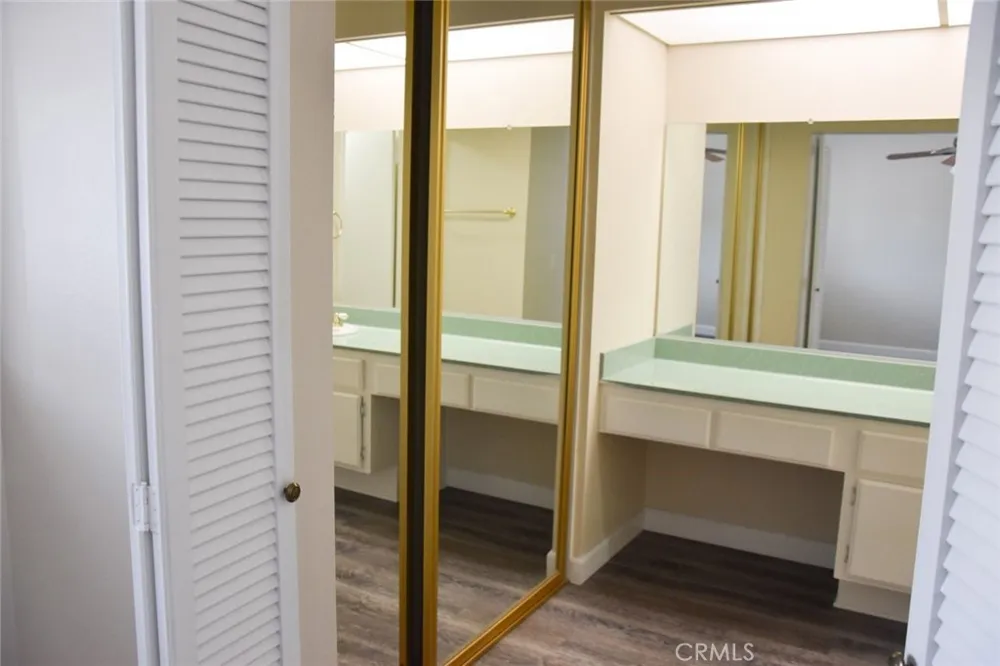 630 W Palm #41 Orange, CA 92868