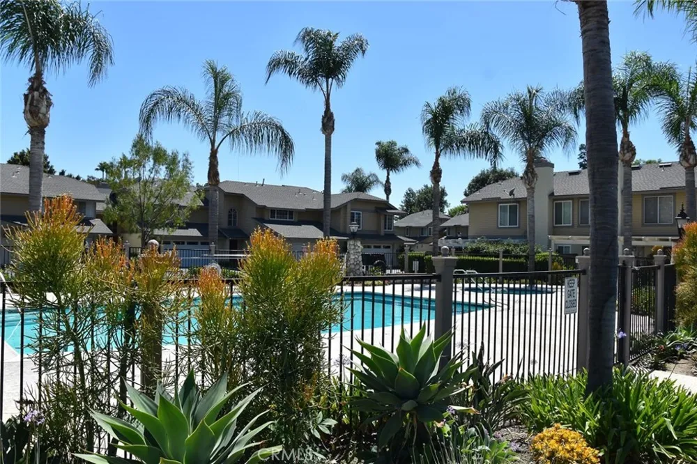 630 W Palm #41 Orange, CA 92868