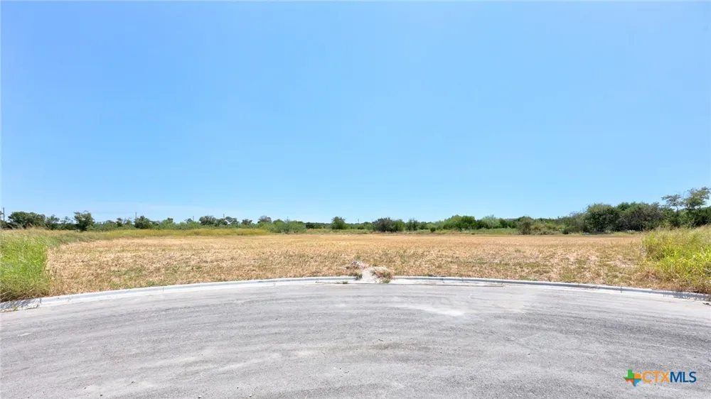 2062 Botts Drive Salado, TX 76571
