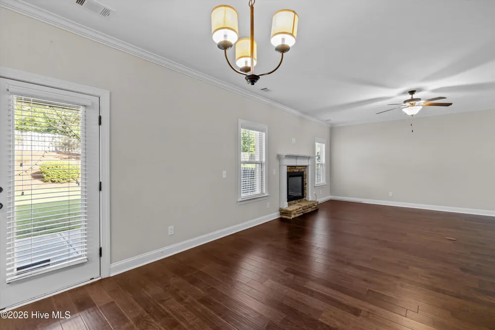 2318 Malone Way Evans, GA 30809