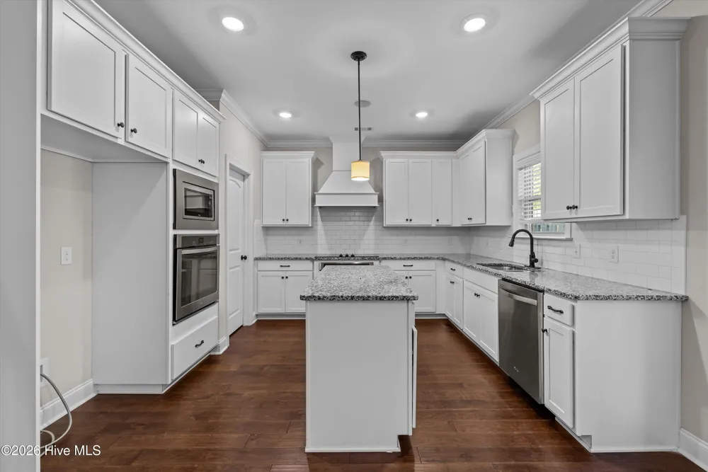 2318 Malone Way Evans, GA 30809