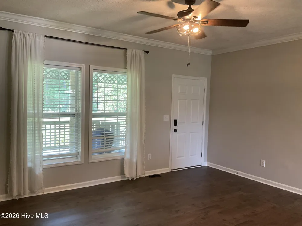 173 Cowell Lane Jacksonville, NC 28546