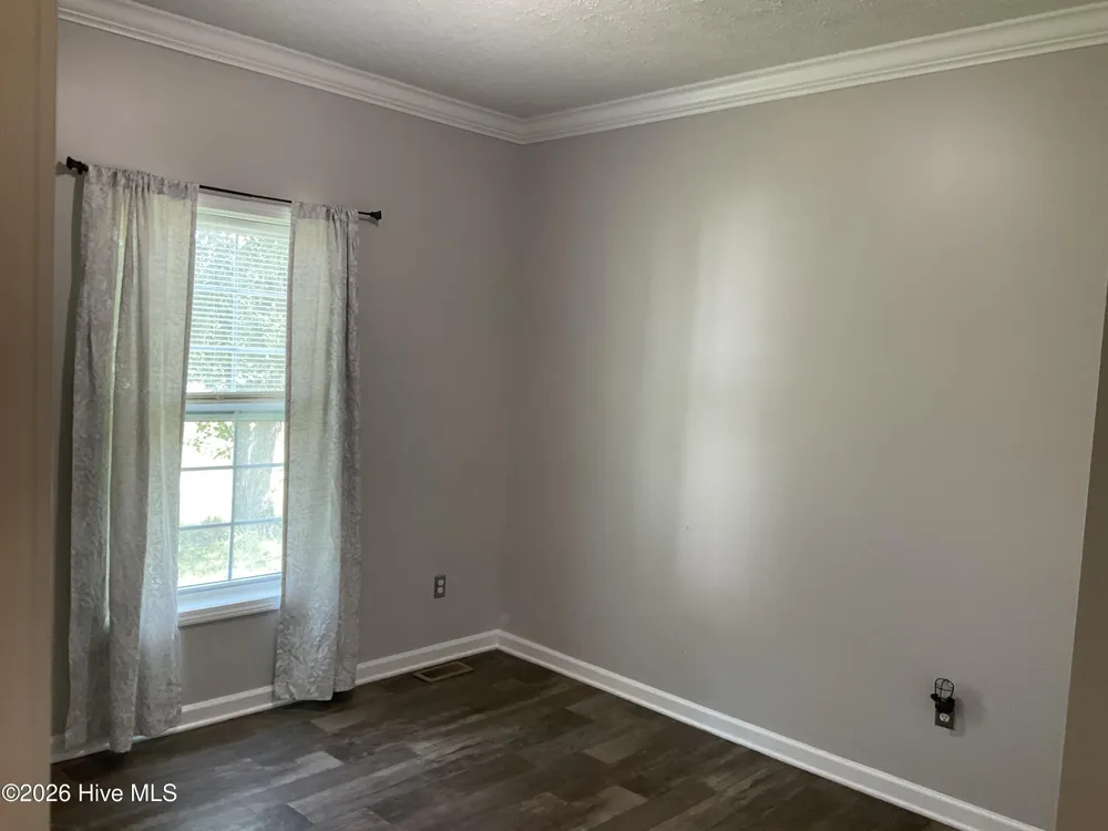 173 Cowell Lane Jacksonville, NC 28546