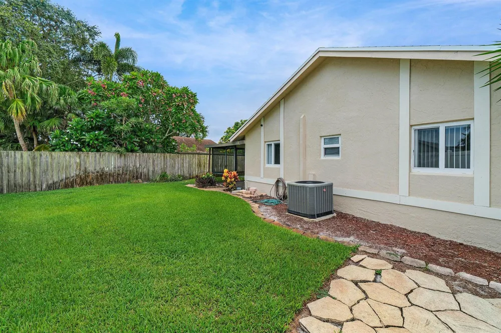 9396 GETTYSBURG ROAD Boca Raton, FL 33434