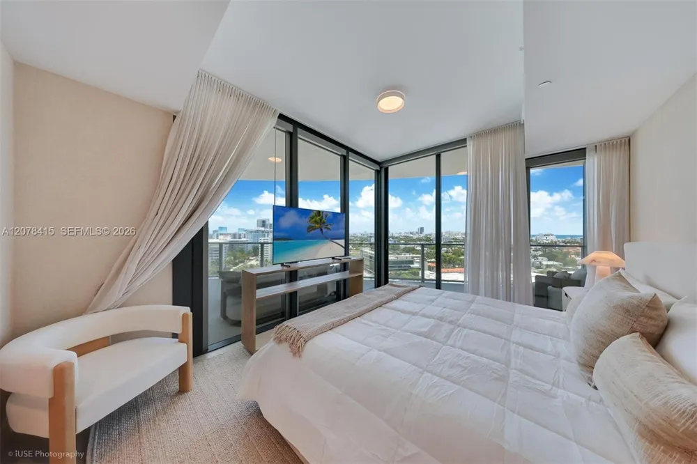 500 ALTON RD #1405 Miami Beach, FL 33129