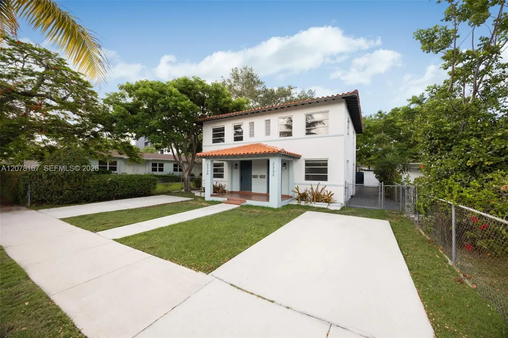 2332 SW 26th Ln Miami, FL 33133