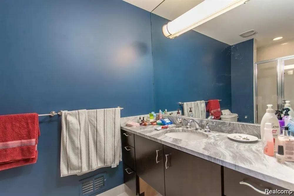 1265 Old Colony Lane Canton Charter Township, MI 48187