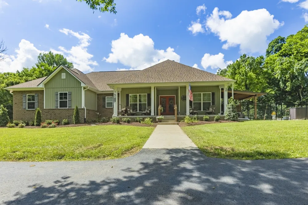 1600 Ledford Rd Lewisburg, TN 37091