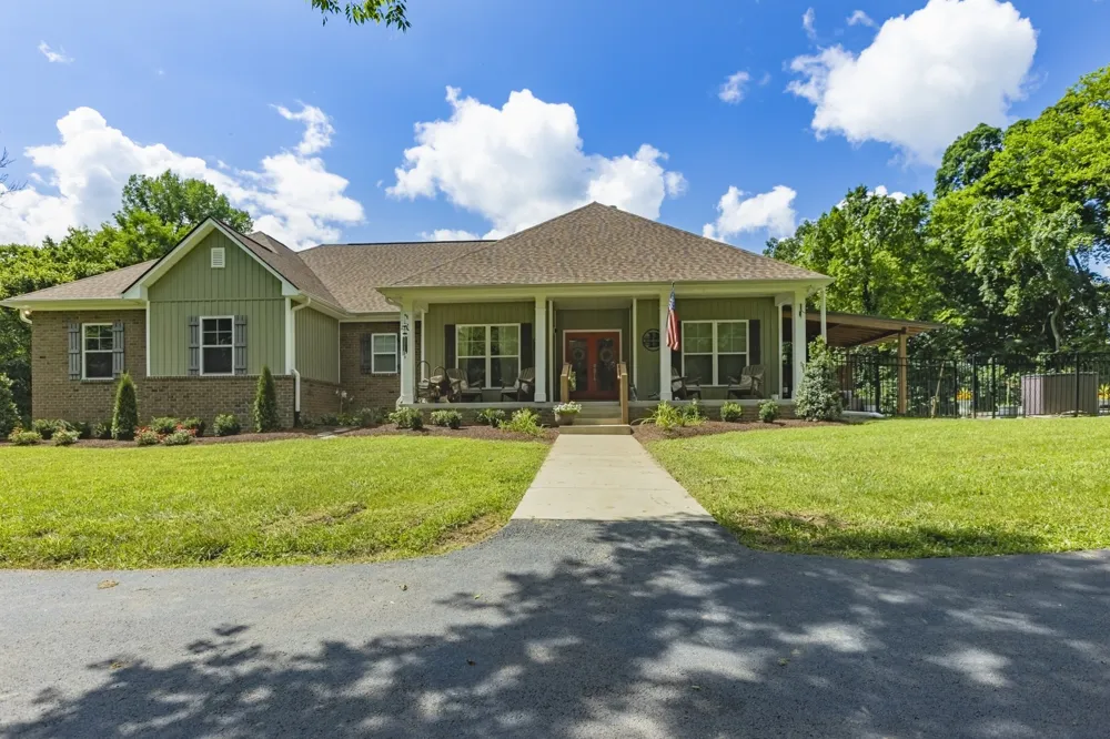1600 Ledford Rd Lewisburg, TN 37091