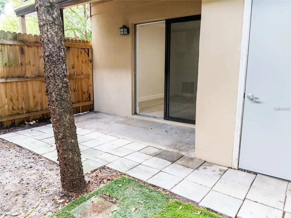 517 S SUMMERLIN AVENUE Orlando, FL 32801