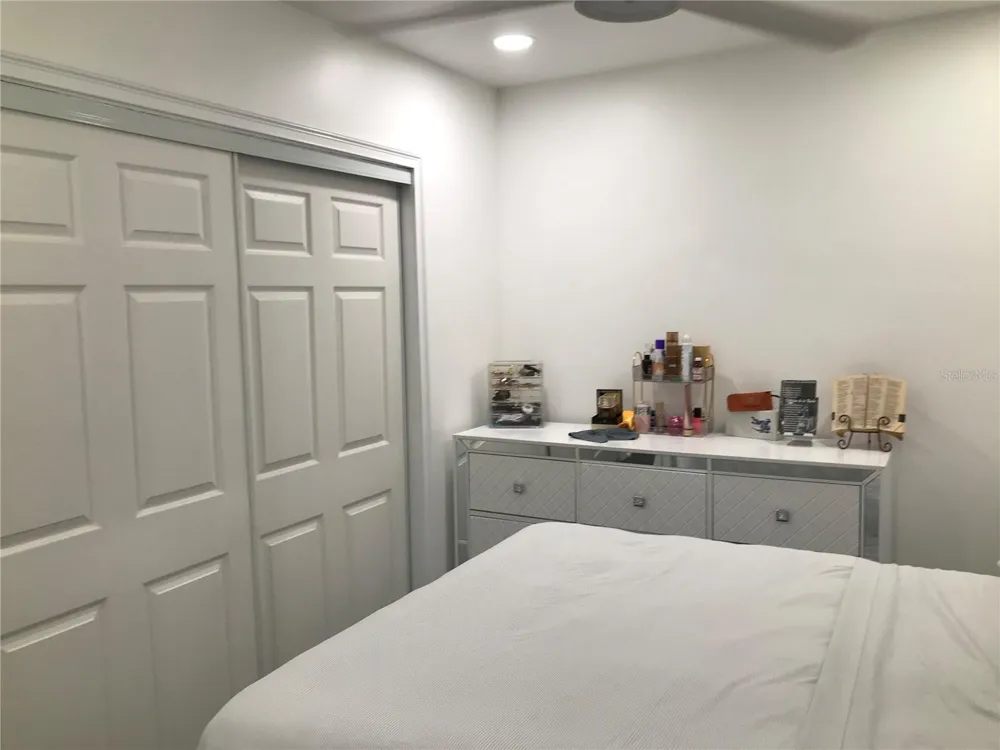 6908 21ST STREET Tampa, FL 33610