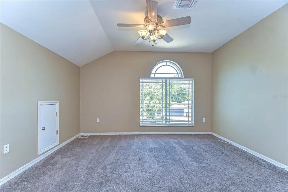 6716 BLUFF MEADOW COURT Wesley Chapel, FL 33545