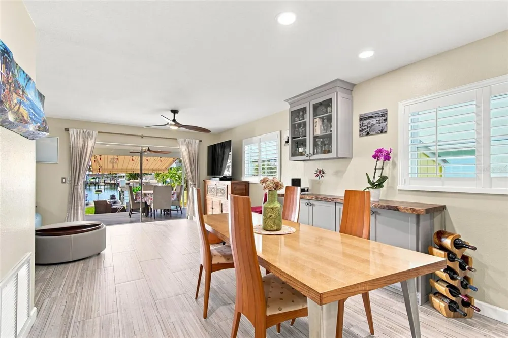 245 116TH AVENUE #245 Treasure Island, FL 33706