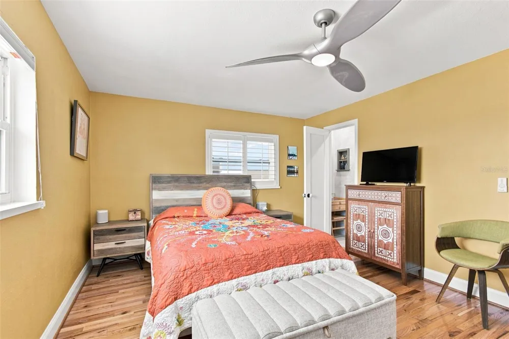 245 116TH AVENUE #245 Treasure Island, FL 33706