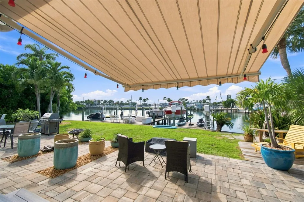245 116TH AVENUE #245 Treasure Island, FL 33706