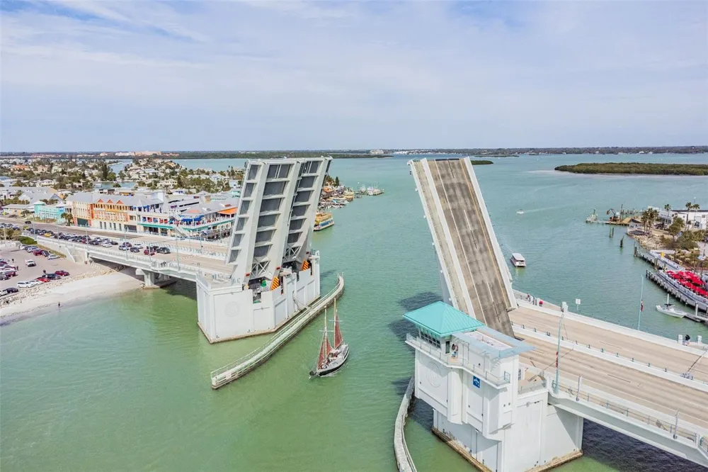 245 116TH AVENUE #245 Treasure Island, FL 33706