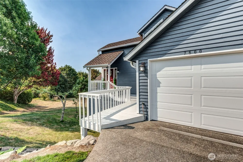 7500 76th Place NE Marysville, WA 98270