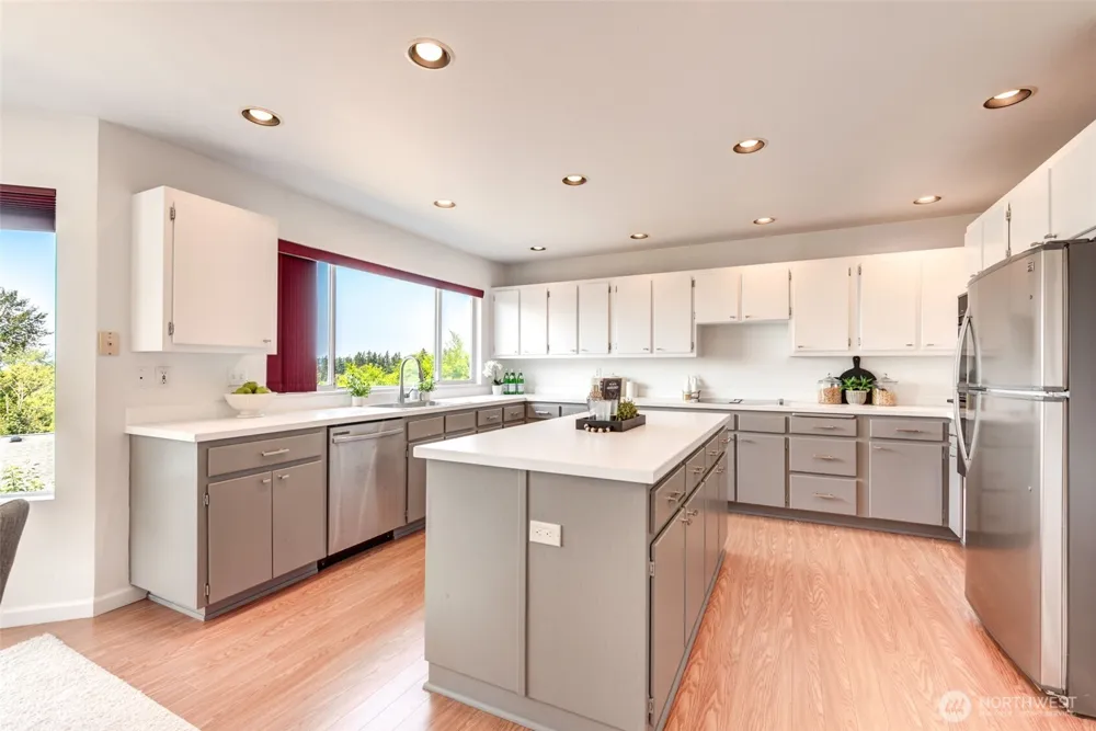 7500 76th Place NE Marysville, WA 98270