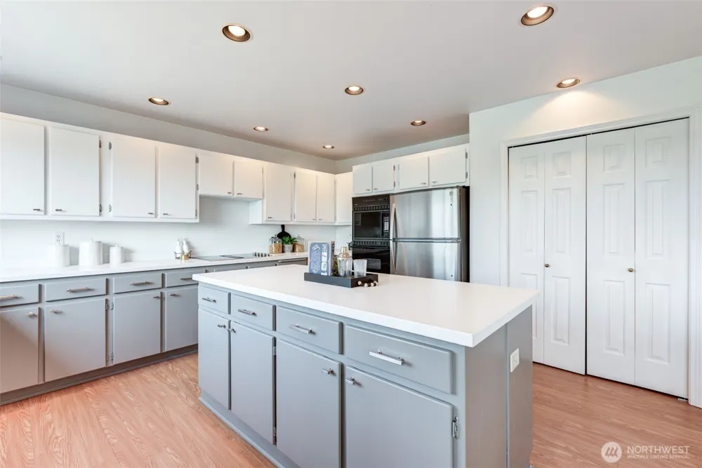 7500 76th Place NE Marysville, WA 98270