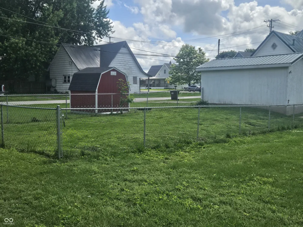 104 W Poplar Street North Vernon, IN 47265