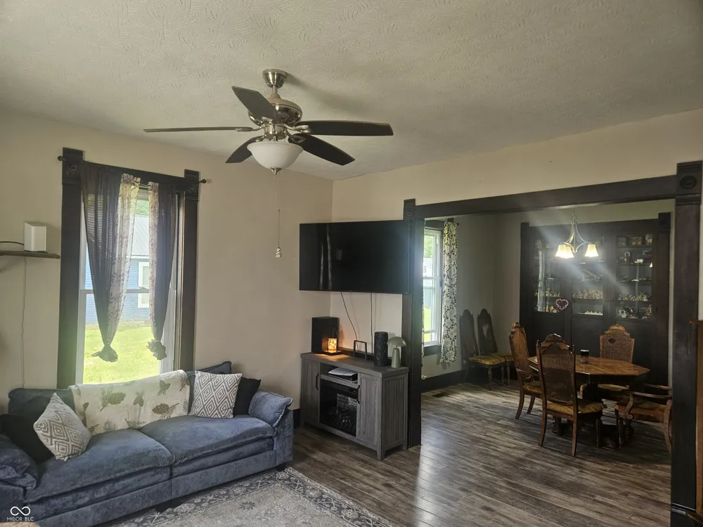 104 W Poplar Street North Vernon, IN 47265