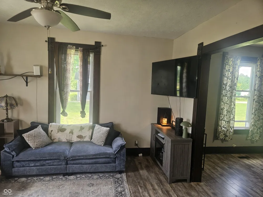 104 W Poplar Street North Vernon, IN 47265