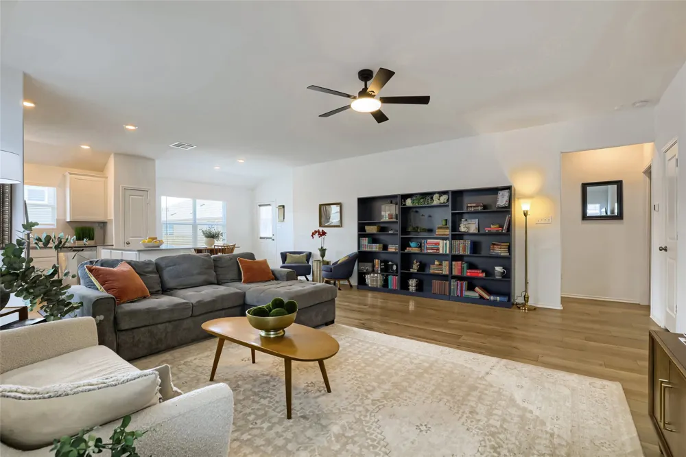 452 Perfect World Loop Jarrell, TX 76537