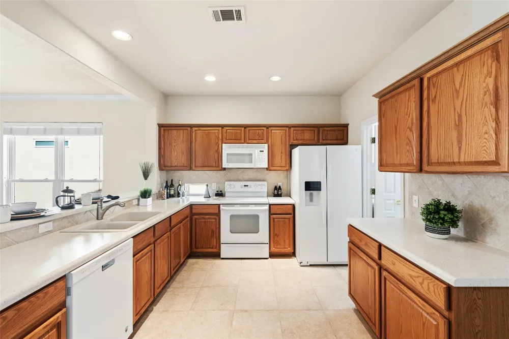 104 Keystone Cove Georgetown, TX 78633