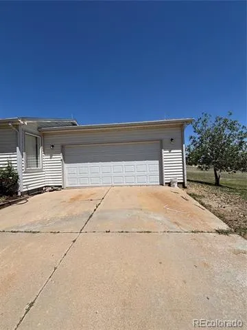 2504 Haskell Place Watkins, CO 80137