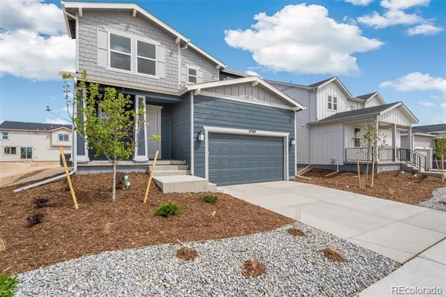 47389 Magnolia Avenue Bennett, CO 80102