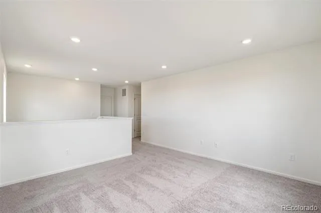 47389 Magnolia Avenue Bennett, CO 80102