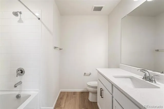 47389 Magnolia Avenue Bennett, CO 80102