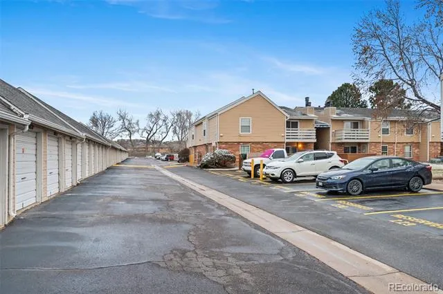 3330 S Ammons Street #10-101 Lakewood, CO 80227